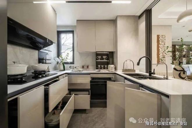 8万㎡好价房宝山宜居性价比之选新葡京⭐招商时代乐章售楼处:4(图8) 8万㎡好价房宝山宜居性价比之选新葡京⭐招商时代乐章售楼处:4(图8)